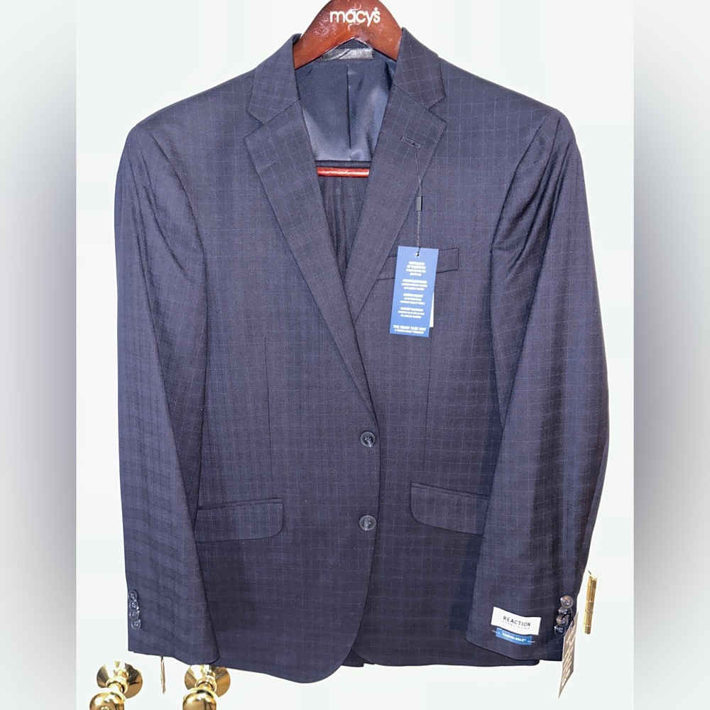 NWT Men's 40R Navy Plaid Kenneth Cole Suit